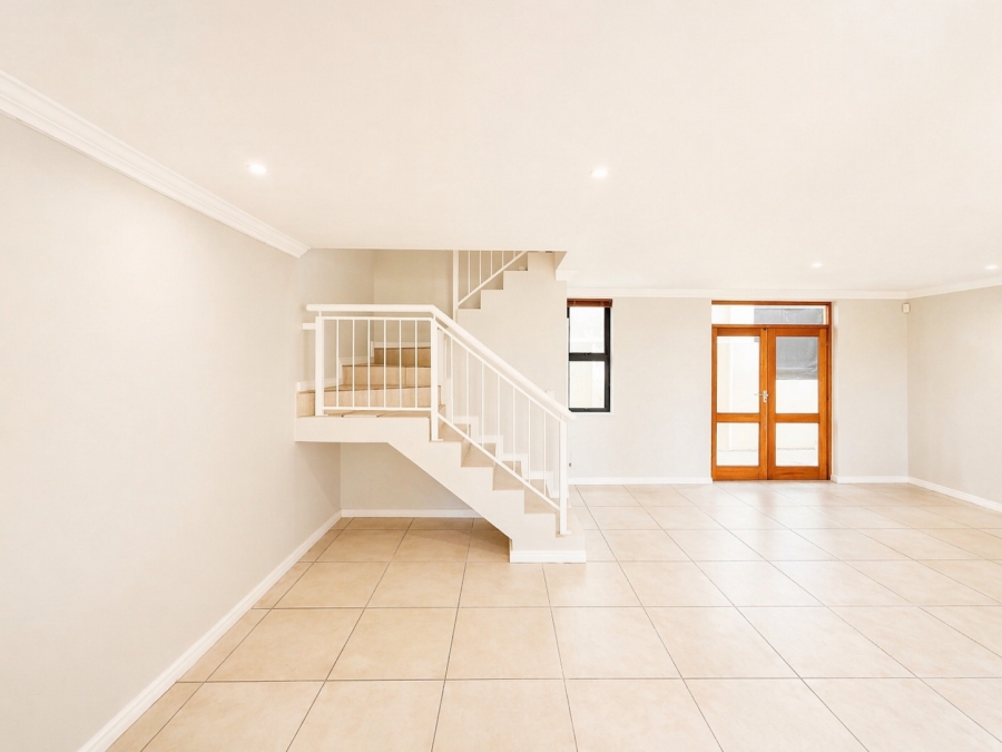 2 Bedroom Property for Sale in Royal Ascot Western Cape